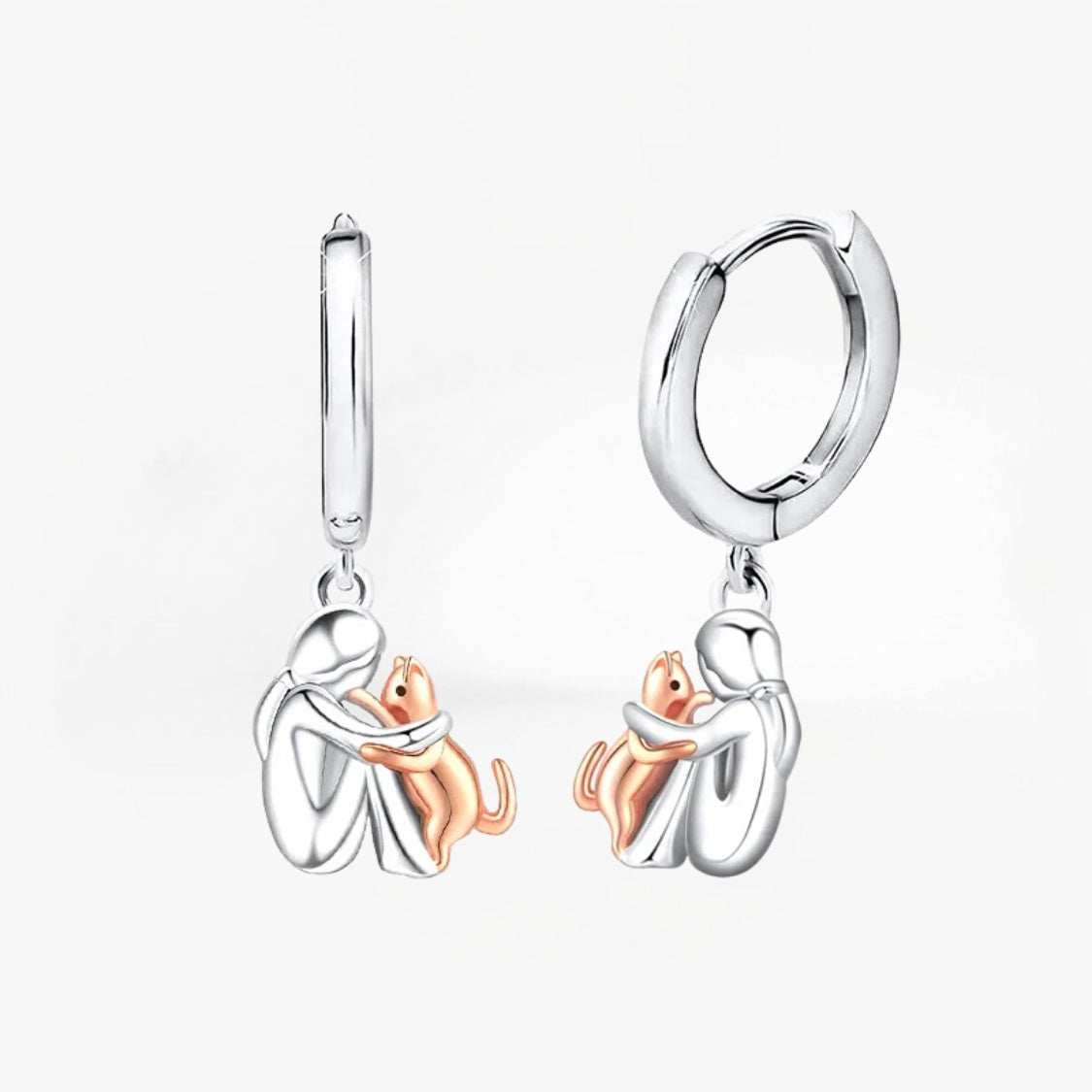 Marlow | Cat Embrace Earring (Round Closure)